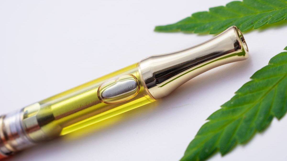How to Refill Your Vape Pen Properly TheHippiePipe.com How to Refill Your Vape Pen Properly TheHippiePipe.com