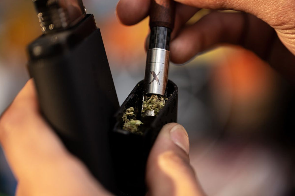 Exploring the Benefits of Weed Vaporizers